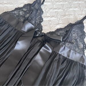 Victoria's Secret Black Lace Babydoll with Satin Finish M